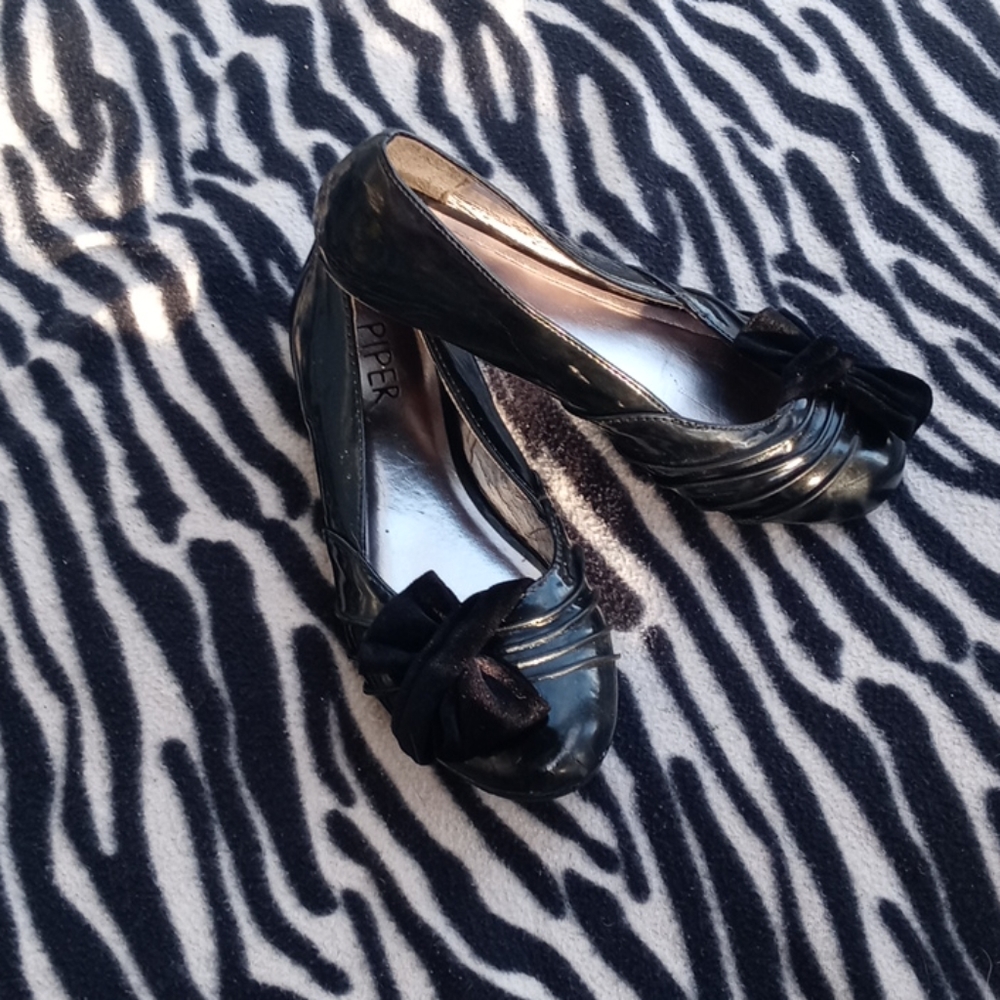 Adorable little girls dress shoes